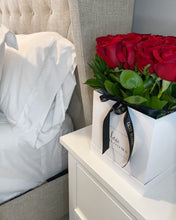 Load image into Gallery viewer, Be Mine LARGE Rose Box

