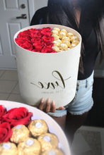 Load image into Gallery viewer, Ferrero Love