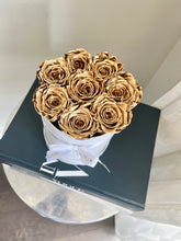 Load image into Gallery viewer, 8 Metallic Infinity Rose Box