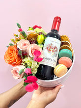 Load image into Gallery viewer, Mixed Blooms &amp; Red Wine Box
