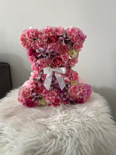 Load image into Gallery viewer, Teddy Bear Flower Box | Luxe Blooms
