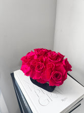 Load image into Gallery viewer, Reflexed Infinity Roses in Velvet Box
