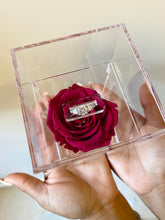 Load image into Gallery viewer, Single Rose Jewelry Box
