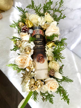Load image into Gallery viewer, Baileys Chocolate Holiday Bloom Box

