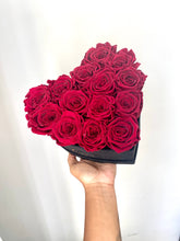 Load image into Gallery viewer, Forever Infinity Rose Heart Box - Small
