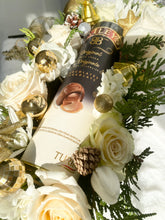 Load image into Gallery viewer, Baileys Chocolate Holiday Bloom Box
