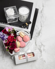 Load image into Gallery viewer, Flower Macaron Heart (Small)
