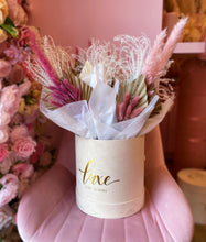 Load image into Gallery viewer, Bunnies Bouquet
